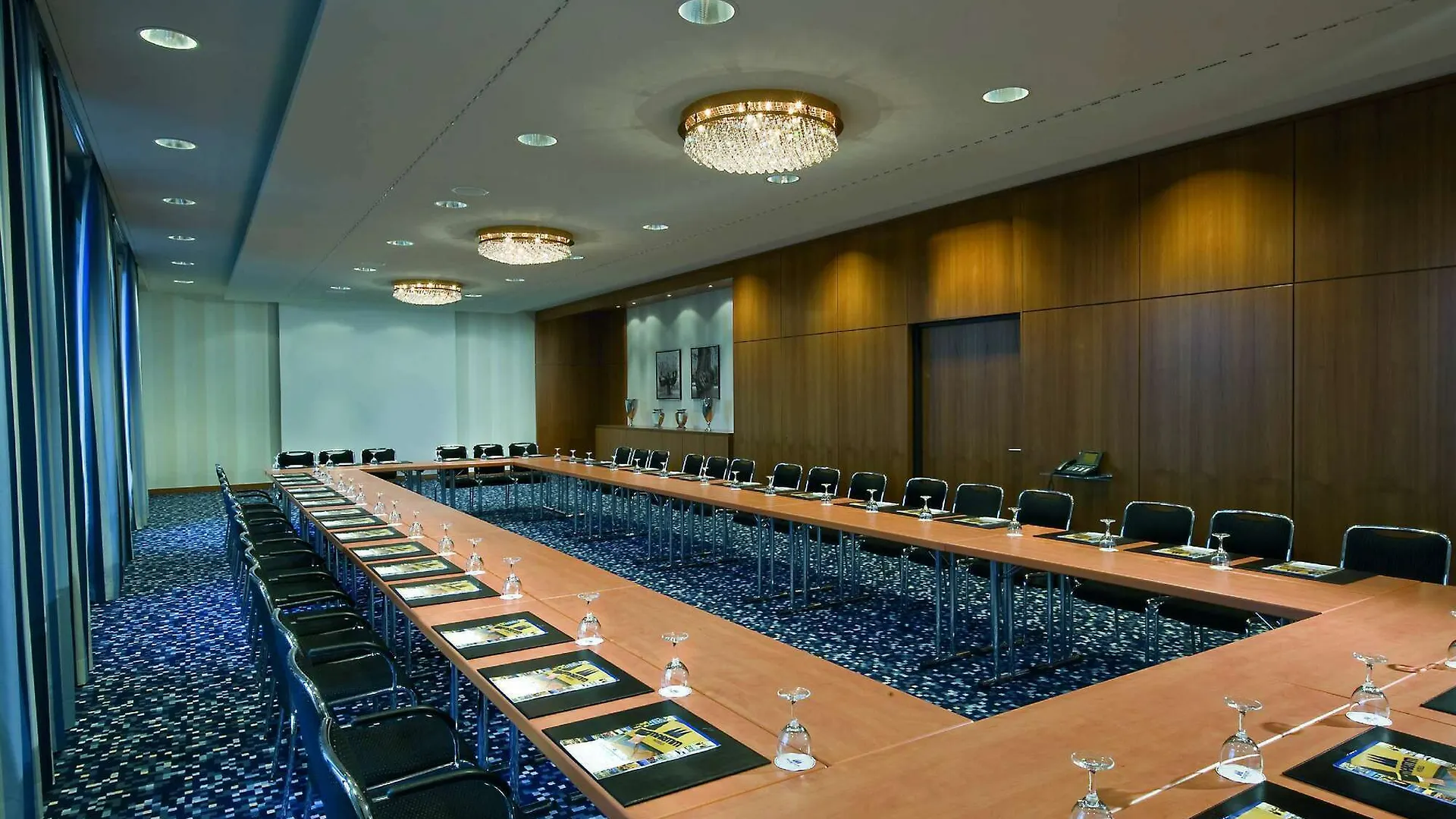 Maritim Hotel Duesseldorf  Dusseldorf