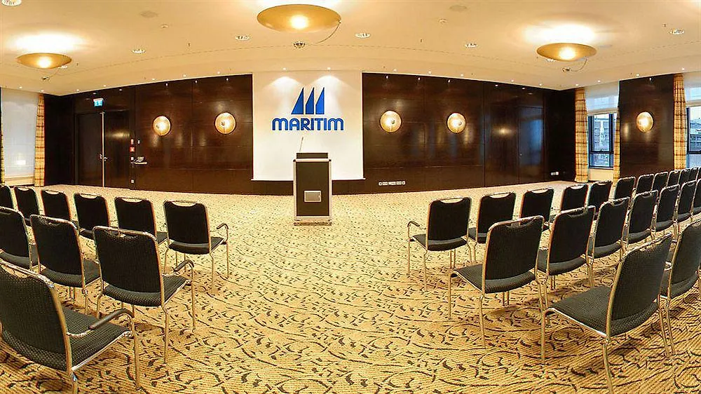 Maritim Hotel Duesseldorf 4*, Düsseldorf